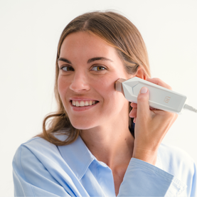 Tripollar Aura - Soin complet: Radiofréquence Multi-RF + LED rouge + DMA (Dynamic Muscle Activation)