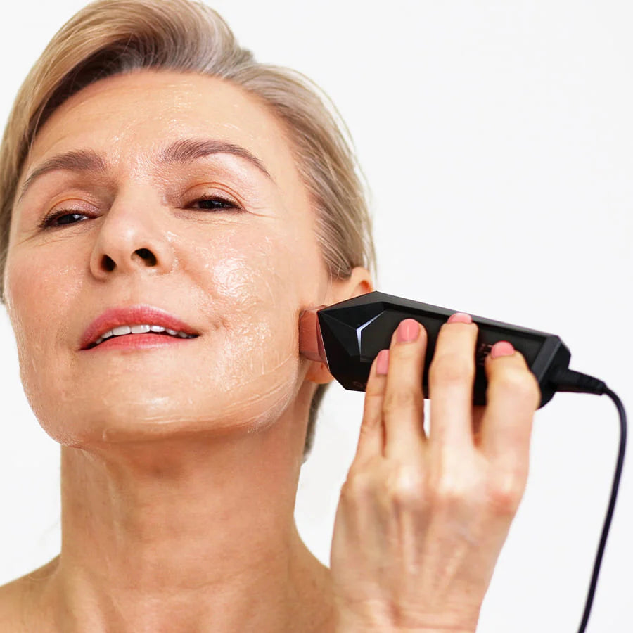 TriPollar Stop Vx 2 | NOUVELLE technologie Multi-RF (Radiofréquence) + DMA | Appareil facial à domicile