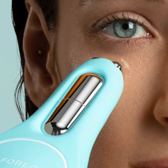FOREO | BEAR™ 2 yeux & lèvres | La meilleure alternative au Botox